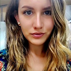 Meet your Posher, Mariana